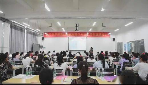 中國(guó)首家螺螄粉產(chǎn)業(yè)學(xué)院在柳州開(kāi)課，成人非學(xué)歷教育培訓(xùn)引熱議